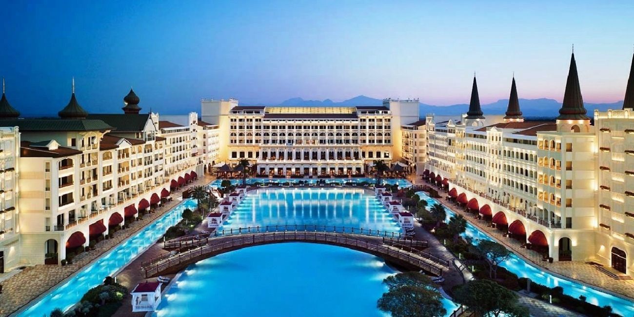 3 in 1 Deluxe-Rixos and Friends Hotels 5*  Antalya - Lara 