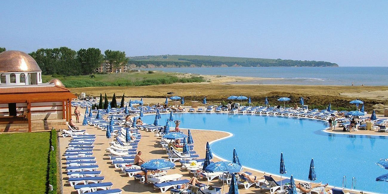 Hotel Alua Helios Bay 4*  Obzor 