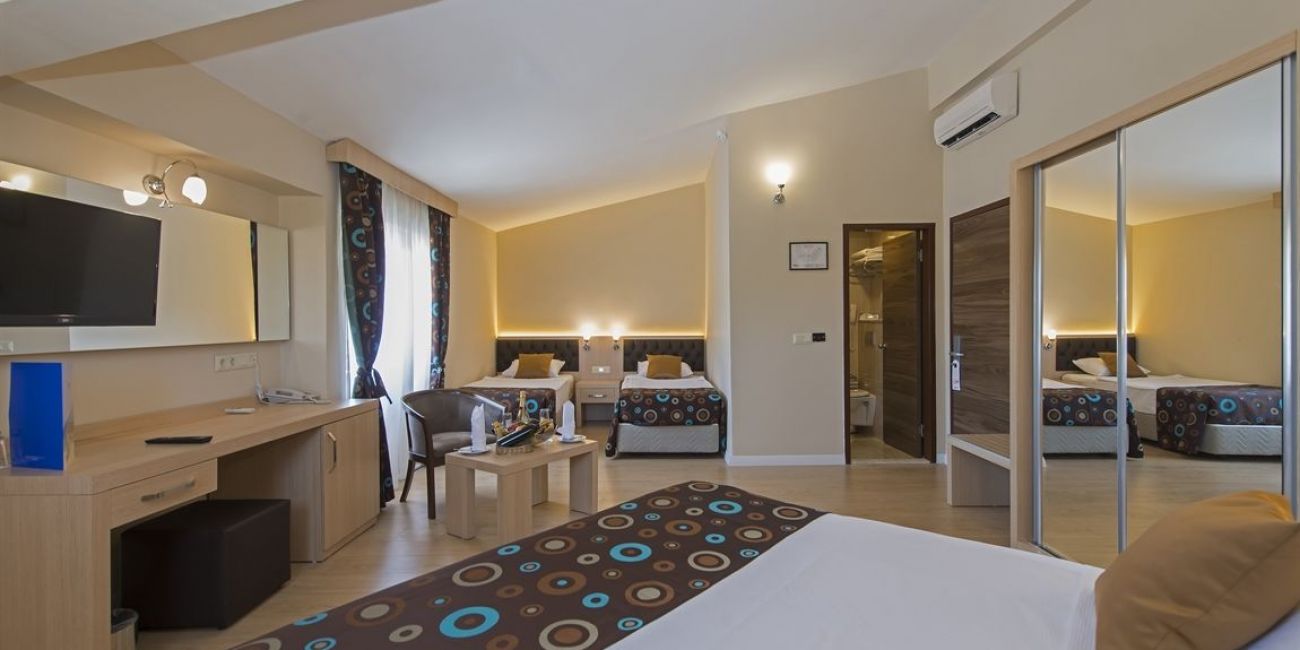 Hotel Asdem Park 4*  Antalya - Kemer 