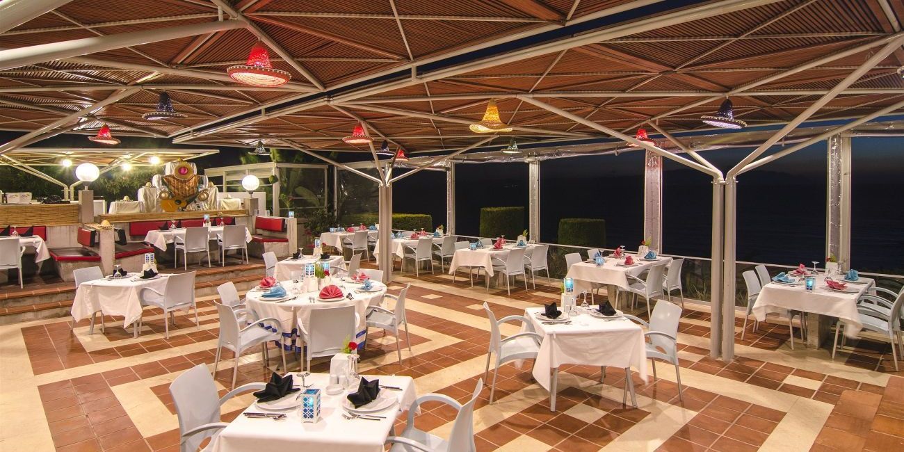 Hotel Grand Blue Sky International 4* Kusadasi 