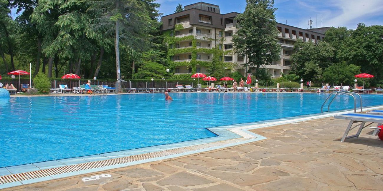 Hotel HVD Lotos 4*  Riviera Holiday Club 