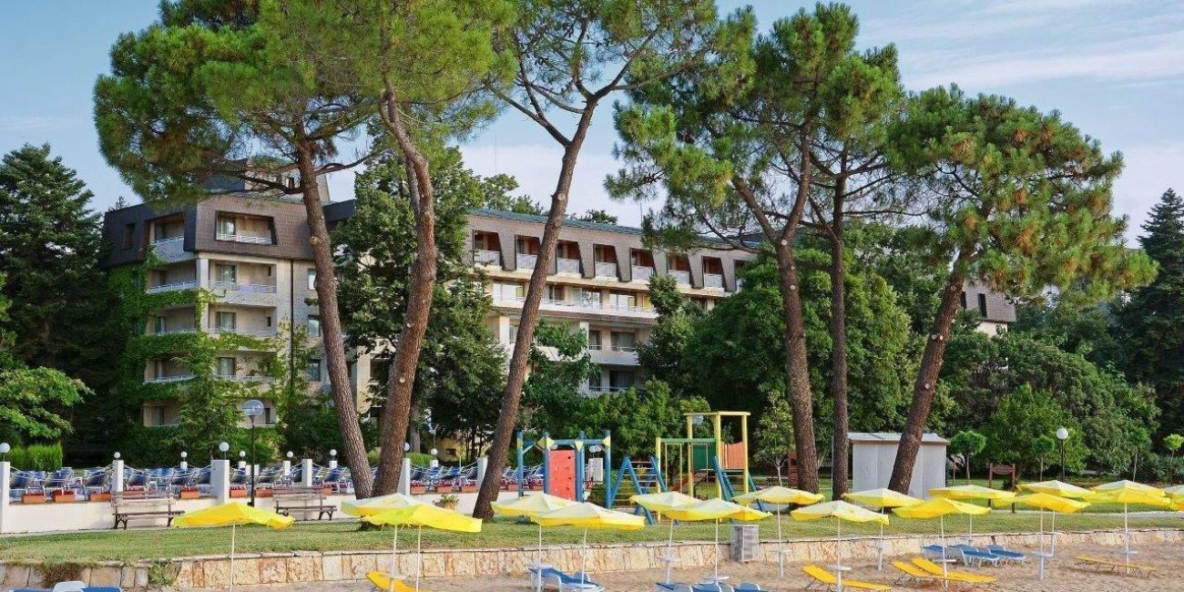 Hotel HVD Lotos 4*  Riviera Holiday Club 