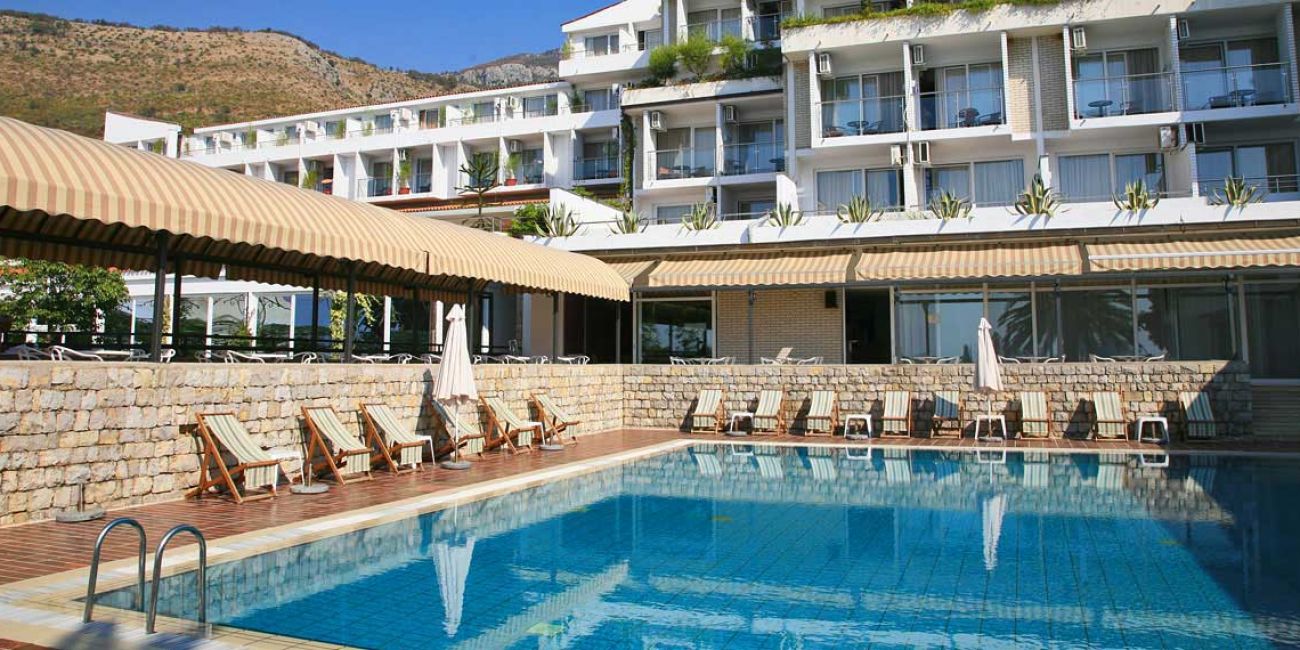 Hotel Palas 4* Petrovac 