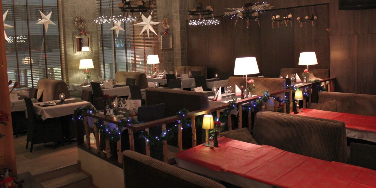 Hotel Santa Claus 4*  Rovaniemi 