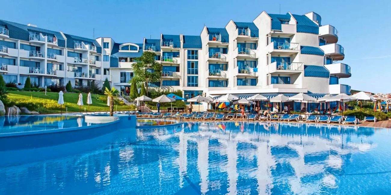 Hotel Sineva Beach  4*  Sveti Vlas 