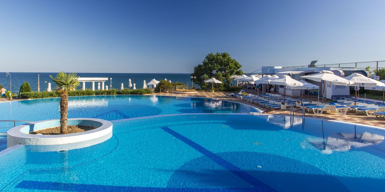 Hotel Sineva Beach  4*  Sveti Vlas 