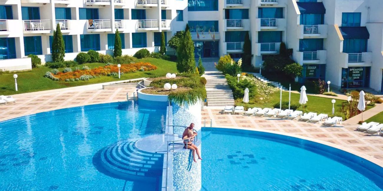 Hotel Sineva Beach  4*  Sveti Vlas 