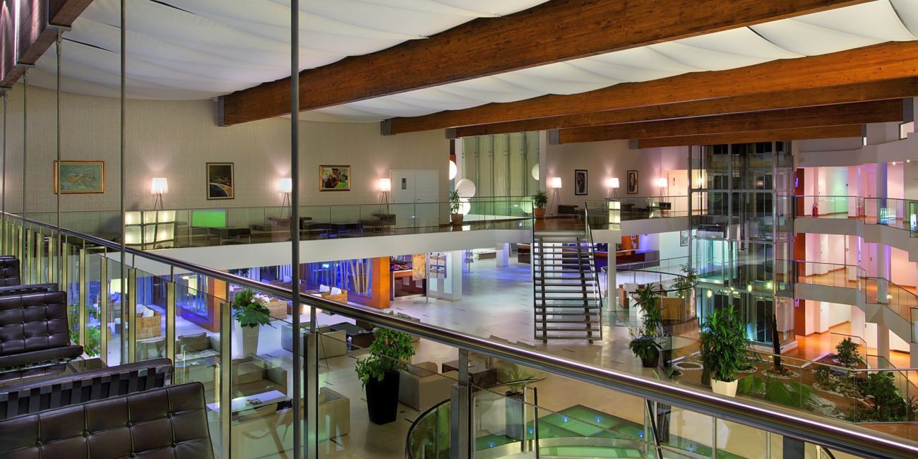 Hotel The Queen of Montengro 4* Becici 