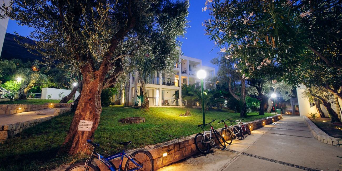 Hotel Vile Oliva 4* Petrovac 