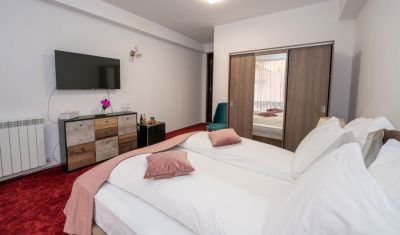 Imagine pentru Hotel Cumpatu 4* valabile pentru 1 Decembrie 2024