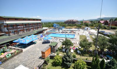 Imagine pentru Pensiunea Holiday 3* valabile pentru 1 Decembrie 2024