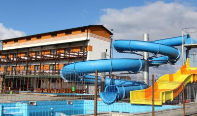 Imagine pentru Pensiunea Holiday 3* valabile pentru 1 Decembrie 2024