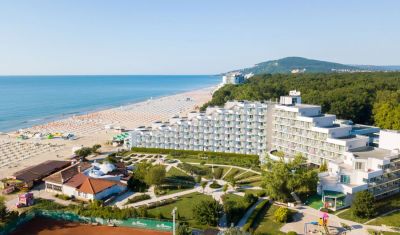 Imagine pentru Hotel Laguna Beach 4*  valabile pentru 1 Mai 2025