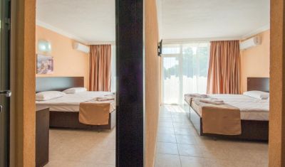 Imagine pentru Hotel Riva 3* valabile pentru 1 Mai 2025