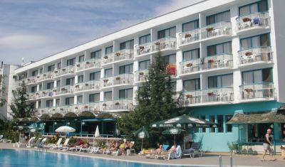 Imagine pentru Hotel Zefir 3* valabile pentru 1 Mai 2025