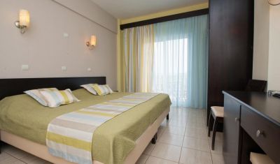 Imagine pentru Maranton Beach Hotel 4*  valabile pentru 1 Mai 2025