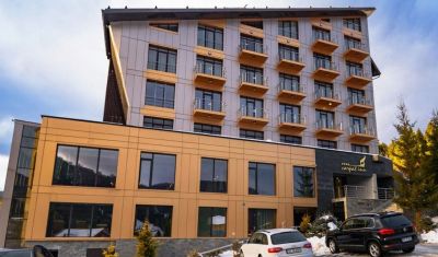 Imagine pentru Hotel Carpat Inn 4* valabile pentru Craciun 2024