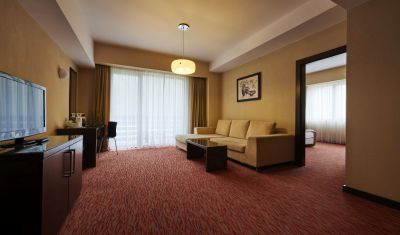 Imagine pentru Hotel Clermont 4*  valabile pentru Craciun 2024