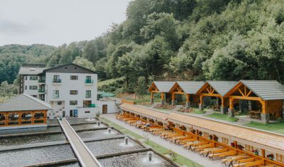 Imagine pentru Hotel Complex Lostrita 4* valabile pentru Craciun 2024