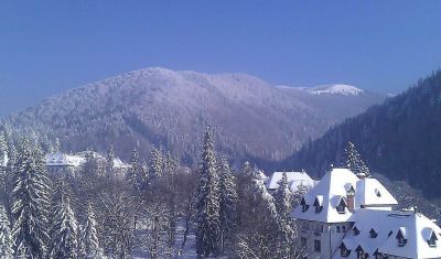 Imagine pentru Hotel Sinaia 4*  valabile pentru Craciun 2024