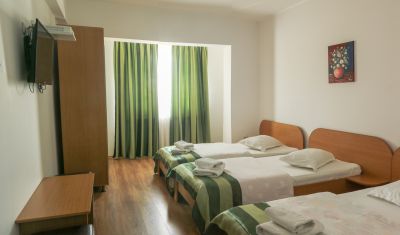 Imagine pentru Motel Prislop  valabile pentru Craciun 2024