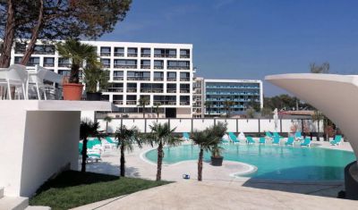 Imagine pentru Grand Hotel Caraiman 4* valabile pentru Litoral 2025