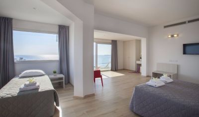 Imagine pentru Harmony Bay Hotel 3* valabile pentru Litoral 2025