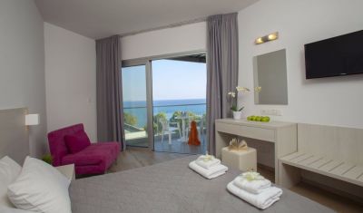 Imagine pentru Harmony Bay Hotel 3* valabile pentru Litoral 2025