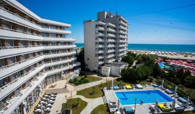 Imagine pentru Hotel Ambasador 4* valabile pentru Litoral 2025