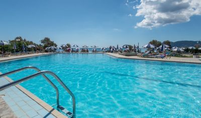 Imagine pentru Hotel Astir Beach 3* valabile pentru Litoral 2025