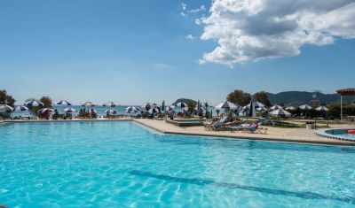 Imagine pentru Hotel Astir Beach 3* valabile pentru Litoral 2025