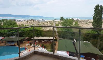 Imagine pentru Hotel Delfin 3* valabile pentru Litoral 2025