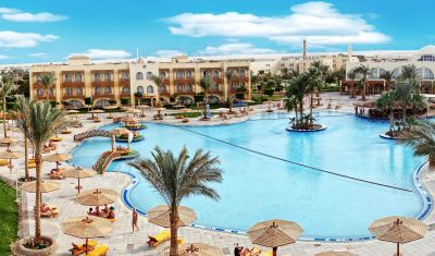 Imagine pentru Hotel Desert Rose 5* valabile pentru Litoral 2025