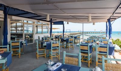 Imagine pentru Hotel Desert Rose 5* valabile pentru Litoral 2025