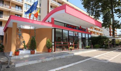 Imagine pentru Hotel Doina 3* valabile pentru Litoral 2025