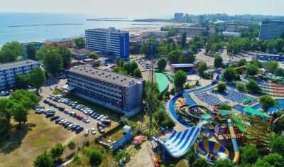 Imagine pentru Hotel Dunarea Mamaia 3* valabile pentru Litoral 2025