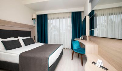 Imagine pentru Hotel Falcon 4* valabile pentru Litoral 2025