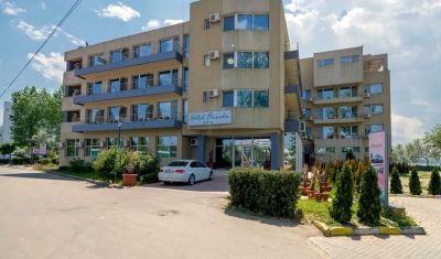 Imagine pentru Hotel Florida 3* valabile pentru Litoral 2025