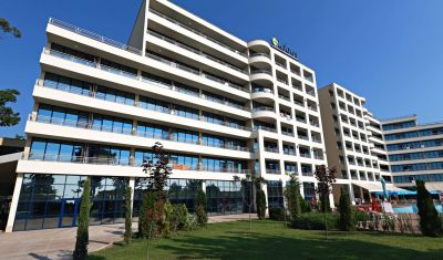 Imagine pentru Hotel Globus 4* valabile pentru Litoral 2025