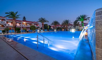 Imagine pentru Hotel Golden Sun 4* valabile pentru Litoral 2025