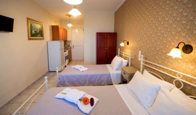 Imagine pentru Hotel Kastro Maistro 3* valabile pentru Litoral 2025