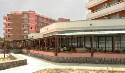 Imagine pentru Hotel Lido 3* valabile pentru Litoral 2025