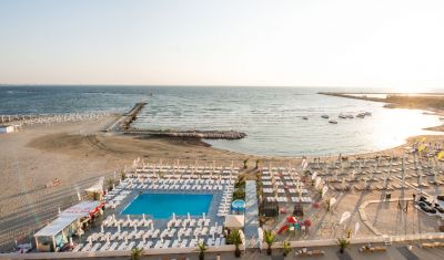 Imagine pentru Hotel Malibu 4* valabile pentru Litoral 2025