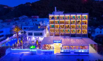 Imagine pentru Hotel Oceanis Park 4* valabile pentru Litoral 2025