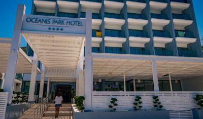 Imagine pentru Hotel Oceanis Park 4* valabile pentru Litoral 2025