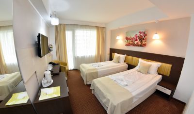 Imagine pentru Hotel Olimpic 4* valabile pentru Litoral 2025