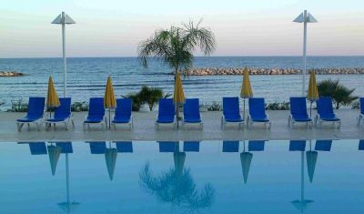 Imagine pentru Hotel Palm Beach 4* valabile pentru Litoral 2025