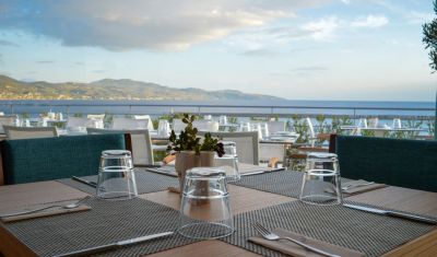 Imagine pentru Hotel Pharae Palace 4* valabile pentru Litoral 2025