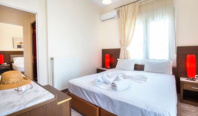 Imagine pentru Hotel Potos 3*  valabile pentru Litoral 2025