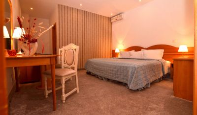 Imagine pentru Hotel Queen Vera 4* valabile pentru Litoral 2025